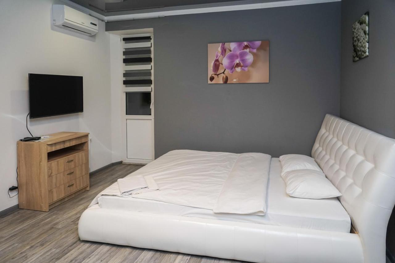 Cozy Apartment In A New Building Close To The Downtown Kiev Exteriör bild